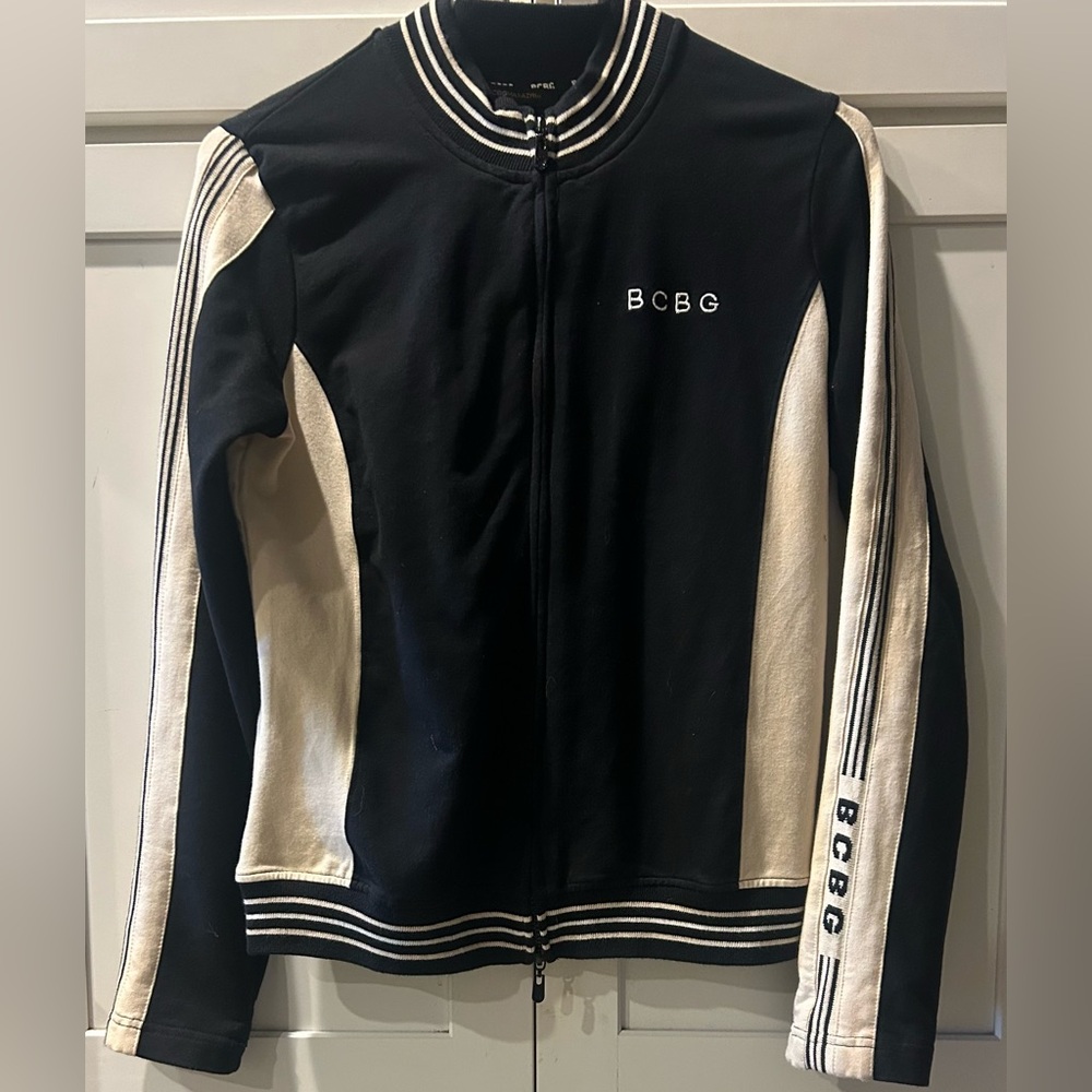 Vintage BCBG black and cream zip front jacket
